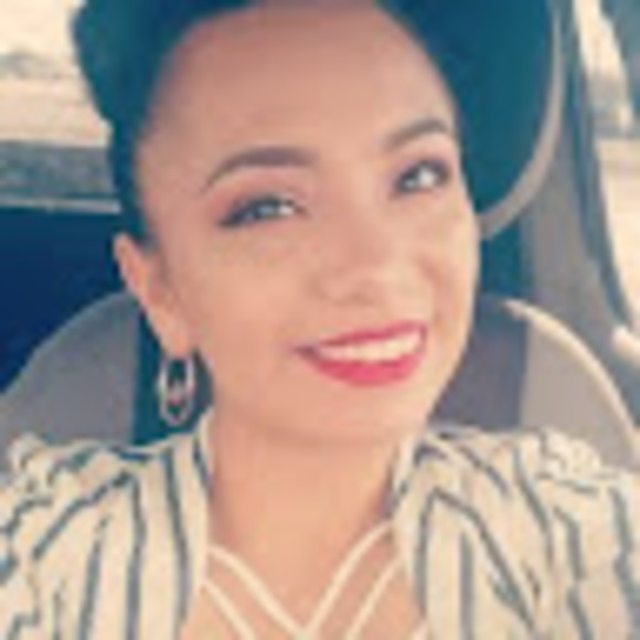 Meet your Posher, Rosa - Picture 1 of 1